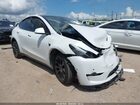 2021 Tesla Model Y Long Range Dual Motor All-wheel Drive White vin: 5YJYGDEE4MF305325