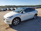 2021 Tesla Model Y White vin: 5YJYGDEE9MF285668