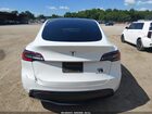 2021 Tesla Model Y Long Range Dual Motor All-wheel Drive White vin: 5YJYGDEEXMF140302