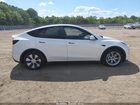 2021 Tesla Model Y Long Range Dual Motor All-wheel Drive White vin: 5YJYGDEEXMF140302