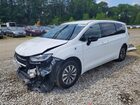 2025 Chrysler Pacifica Hybrid Select White vin: 2C4RC1S73SR573126