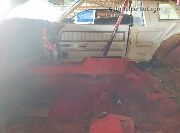 7A93H625047 1977 MERCURY MECURY Red წინა სალონის ხედი