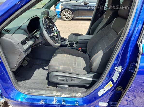 7FARS5H57RE022370 2024 HONDA CR-V Синий Вид салона спереди