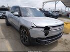2024 Rivian R1t Adventure Dual Motor Max Pack/adventure Dual Motor Perf Max Pack Silver vin: 7FCTGCAA9RN030366