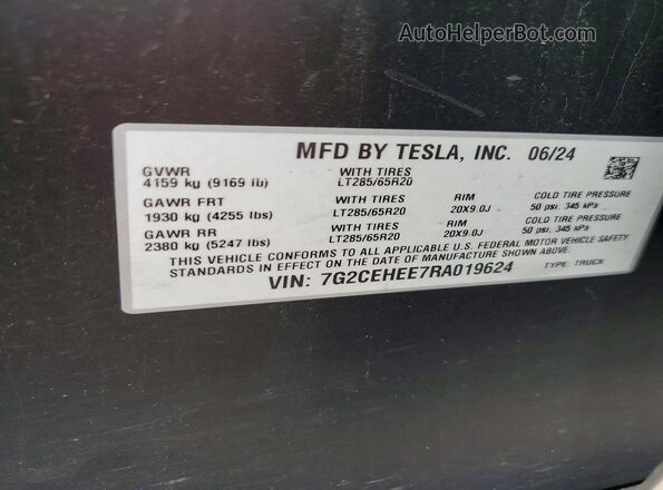 7G2CEHEE7RA019624 2024 TESLA CYBERTRUCK Silver Вид підкапотного простору