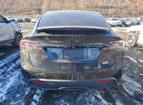 7SAXCBE60RF438677 2024 TESLA X Charcoal Вид ззаду