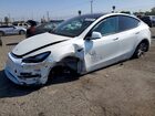 2024 Tesla Model Y White vin: 7SAYGAEE4RF048305