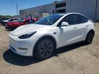 2024 Tesla Model Y Белый vin: 7SAYGAEE6RF167456