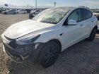 2025 Tesla Model Y White vin: 7SAYGAEE6SF257518