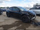 2022 Tesla Model Y Long Range Dual Motor All-wheel Drive Black vin: 7SAYGAEE8NF365837