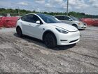 2024 Tesla Model Y Long Range Single Motor Rear-wheel Drive/rwd White vin: 7SAYGDED0RA328180