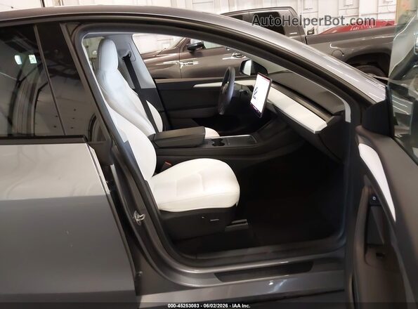 2025 TESLA MODEL Y RWD