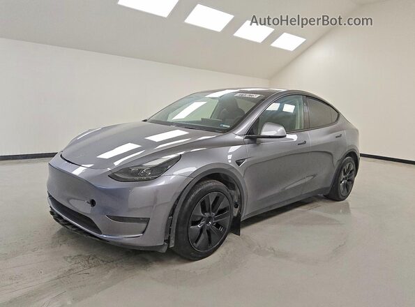 7SAYGDED4RF200253 2024 TESLA MODEL Gray Առջևի ձախ երեք քառորդ տեսարան