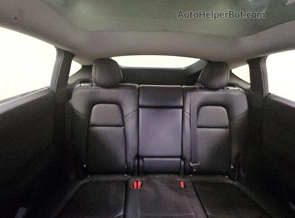 7SAYGDED4RF200253 2024 TESLA MODEL Gray Հետևի նստատեղերի տեսք