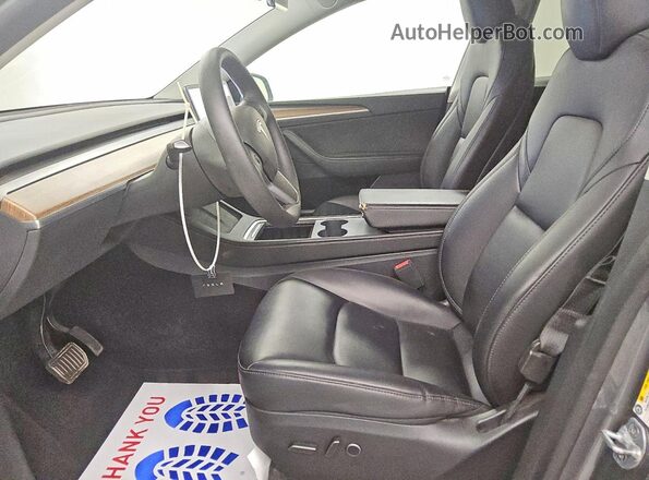7SAYGDED4RF200253 2024 TESLA MODEL Gray Սալոնի դիմացի տեսք