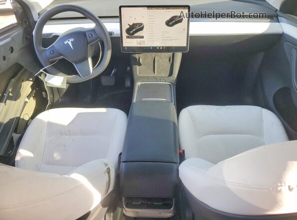 7SAYGDED4SA377758 2025 TESLA MODEL Charcoal Vista del salpicadero