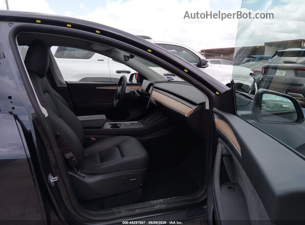 2024 TESLA MODEL Y LONG RANGE SINGLE MOTOR REAR-WHEEL DRIVE/RWD