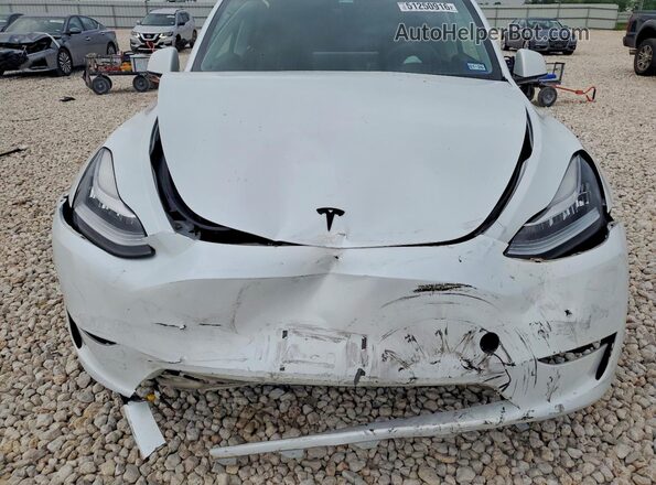 7SAYGDEE0PA062813 2023 TESLA MODEL White Vista interior trasera