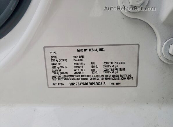 7SAYGDEE0PA062813 2023 TESLA MODEL White Vista del compartimento del motor