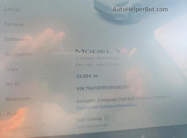 7SAYGDEE0PA062813 2023 TESLA MODEL White Vista del cuadro de instrumentos