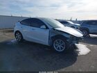 2022 Tesla Model Y Long Range Dual Motor All-wheel Drive White vin: 7SAYGDEE2NF359260