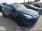 2022 Tesla Model Y Long Range Dual Motor All-wheel Drive Blue vin: 7SAYGDEE2NF558941