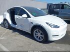 2022 Tesla Model Y Long Range Dual Motor All-wheel Drive Белый vin: 7SAYGDEE5NF332330