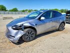 2025 Tesla Model Y Gray vin: 7SAYGDEE5SA359052