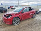 2024 Tesla Model Y Red vin: 7SAYGDEE6RA222325