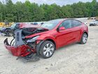 2024 Tesla Model Y Red vin: 7SAYGDEE6RA273629