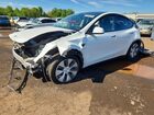 2022 Tesla Model Y White vin: 7SAYGDEE7NF364440