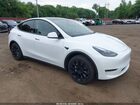2025 Tesla Model Y Long Range Dual Motor All-wheel Drive Белый vin: 7SAYGDEE7SF220138