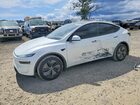 2026 Tesla Model Y Белый vin: 7SAYGDEE9TF430404