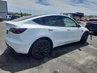 2022 Tesla Model Y White vin: 7SAYGDEF1NF456541