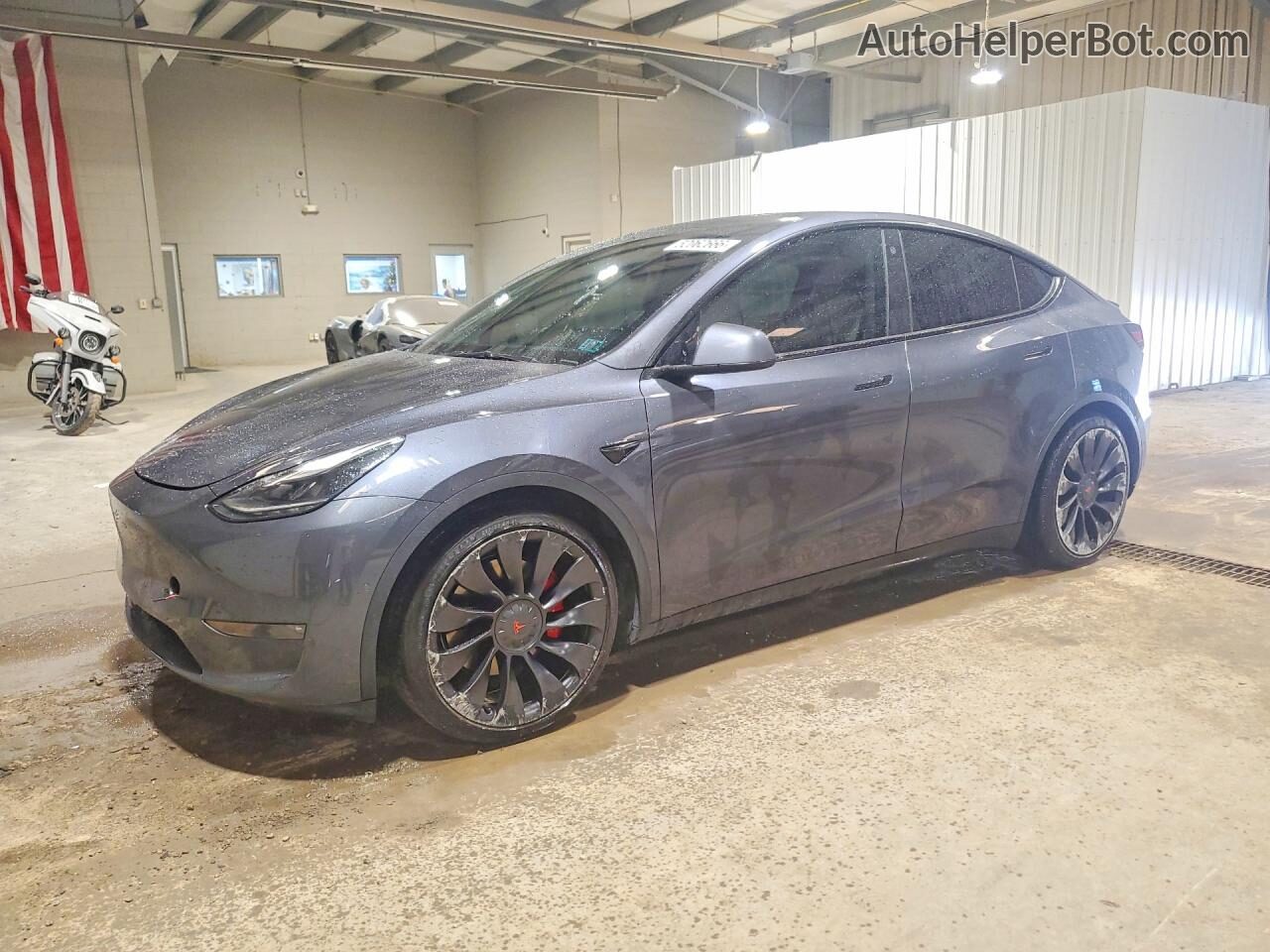 Price & History 2022 Tesla Model Y vin: 7SAYGDEF4NF404790