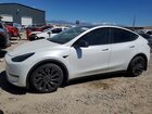 2022 Tesla Model Y White vin: 7SAYGDEFXNF336530