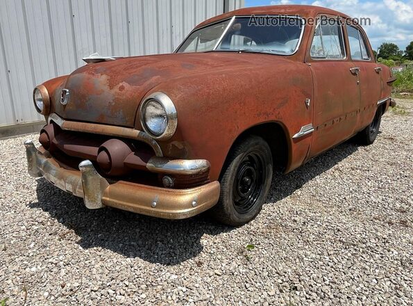 B1MP140147 1951 FORD CUSTOM Brown Rear right
