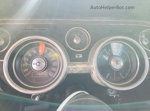 8R01C171986 1968 FORD MUSTANG Red Вид щитка приладів