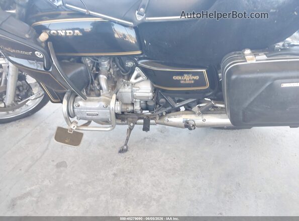 GL14116575 1979 HONDA GL1000 Black Front view