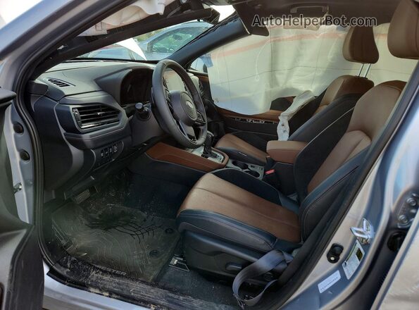 JF2SLSTD0SH450375 2025 SUBARU FORESTER Серебряный Вид салона спереди