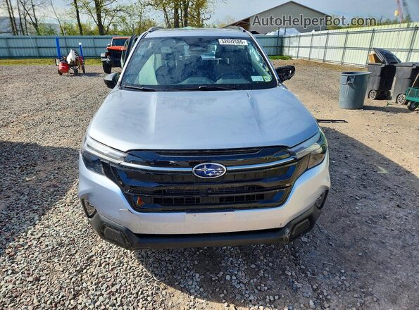 JF2SLSTD0SH450375 2025 SUBARU FORESTER Серебряный Вид спереди
