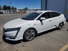 2018 Honda Clarity Touring White vin: JHMZC5F31JC001475