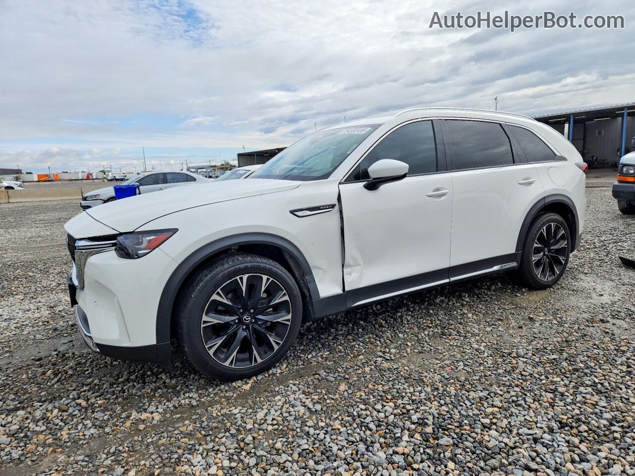 Price & History 2024 Mazda Cx-90 Premium 2.5l 4 vin