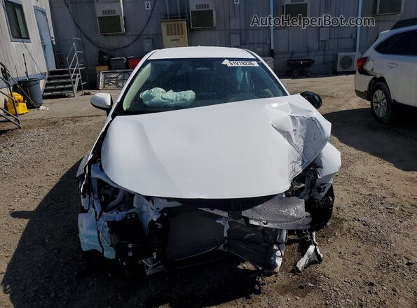 JTDBCMFE3S3102954 2025 TOYOTA COROLLA Белый Вид спереди