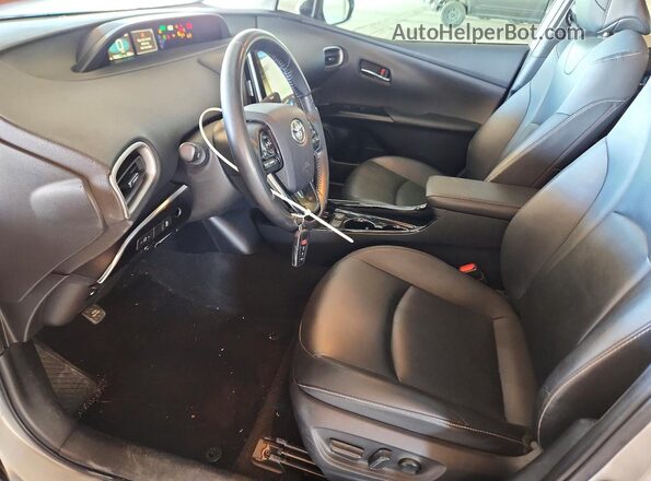 JTDKAMFP9M3185252 2021 TOYOTA PRIUS Silver Widok wnętrza z przodu