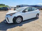 2022 Toyota Prius Le White vin: JTDKAMFU4N3156748