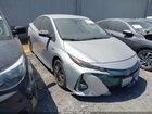 2017 Toyota Prius Prime Advanced Серебряный vin: JTDKARFP3H3006299