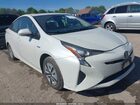 2017 Toyota Prius Three White vin: JTDKARFU6H3045667