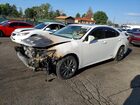 2018 Lexus Es 300h White vin: JTHBW1GG0J2190614