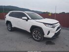 2020 Toyota Rav4 Xle Premium White vin: JTMA1RFV3LD527276